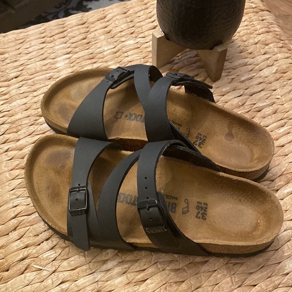 Black Birkenstock Sandals - Picture 3 of 10